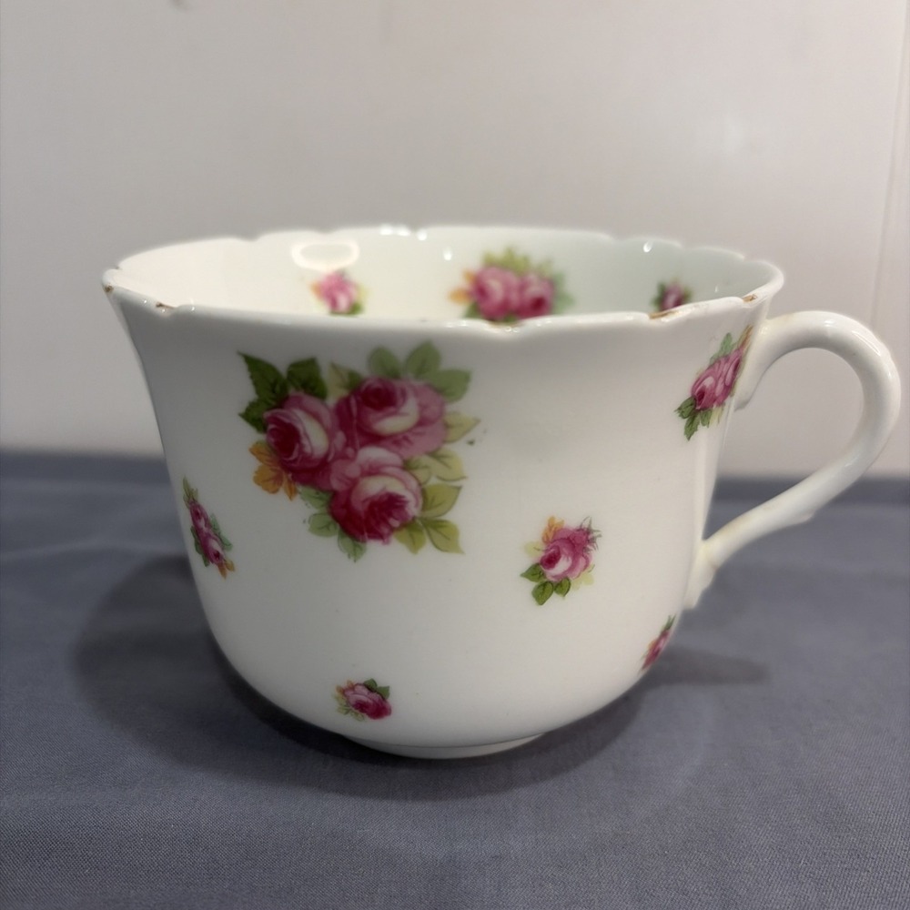 Vintage Royal Doulton Bone China Rosebud Tea Cup Vintage 1940's Scalloped Rim
